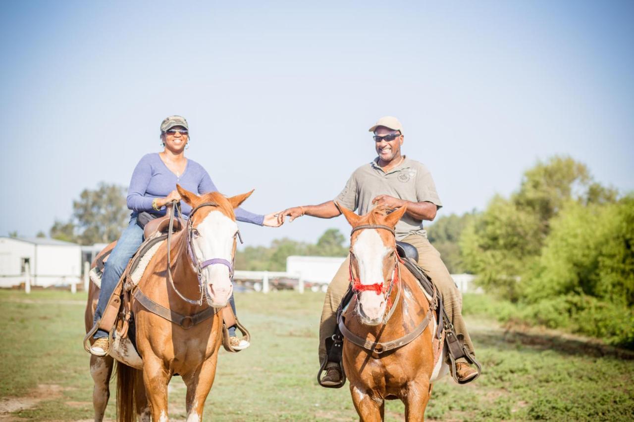 Southern Cross Guest Ranch 3* Madison